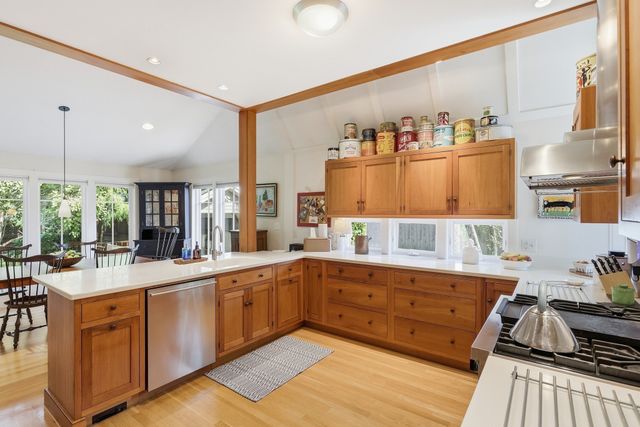 78 Elsinore Street, Concord, MA 01742
