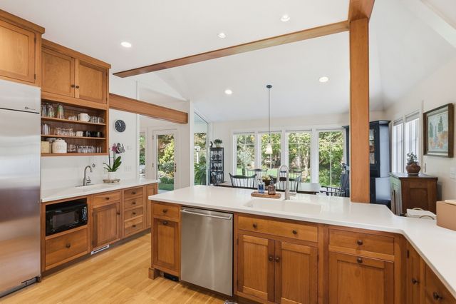 78 Elsinore Street, Concord, MA 01742