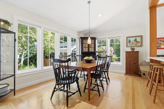 78 Elsinore Street, Concord, MA 01742