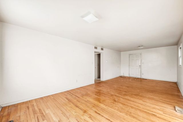 2819 E Ellen, Wichita, KS 67219