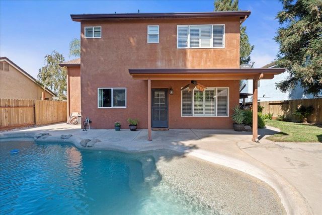 342 Sunnyhill Dr, Turlock, CA 95382