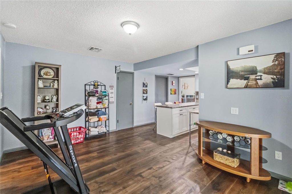 Image 13 of property listing at 1489 MAGELLAN CIRCLE 603, Orlando, FL 32818