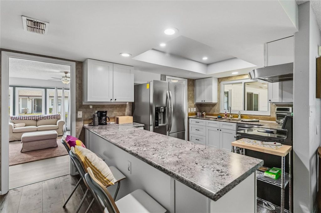 Image 9 of property listing at 1489 MAGELLAN CIRCLE 603, Orlando, FL 32818