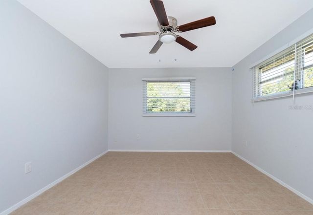 533 E CHARLOTTE AVENUE, Punta Gorda, FL 33950