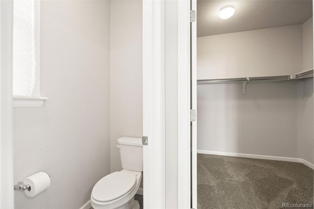 6693 S Muscadine Court, Aurora, CO 80016