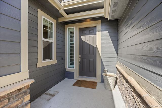 6693 S Muscadine Court, Aurora, CO 80016