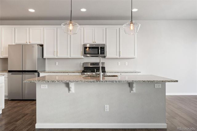 6693 S Muscadine Court, Aurora, CO 80016