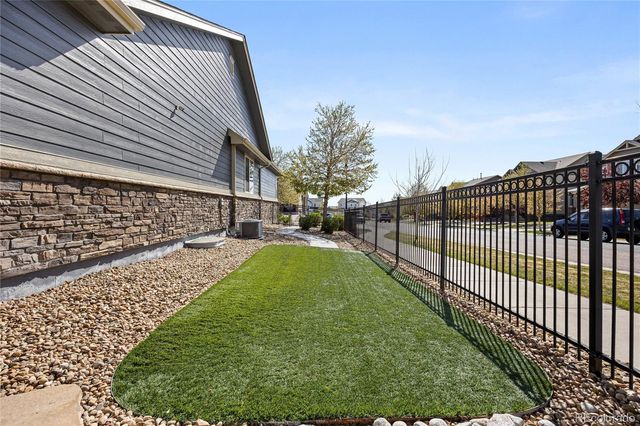 6693 S Muscadine Court, Aurora, CO 80016