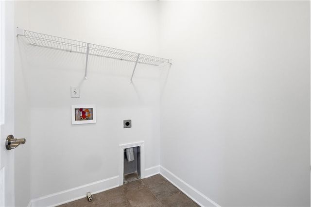 2473 Lisette SE Drive, Smyrna, GA 30080