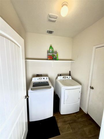 3706 Canaan Matthew DR, Austin, TX 78725