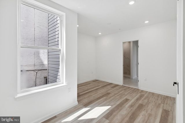890 N 42ND ST, Philadelphia, PA 19104