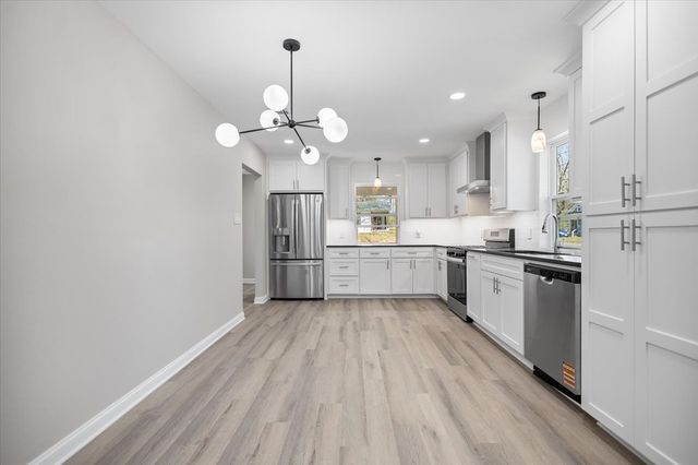 702 S Montgomery Street, Gilmer, TX 75644