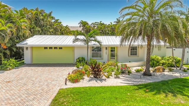307 68TH, Holmes Beach, FL 34217