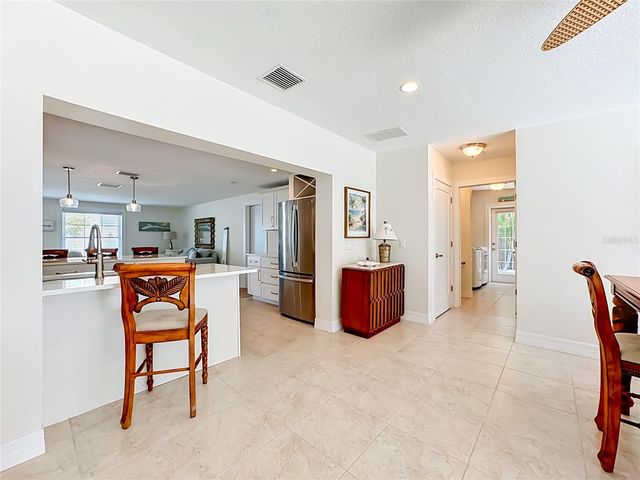 307 68TH, Holmes Beach, FL 34217