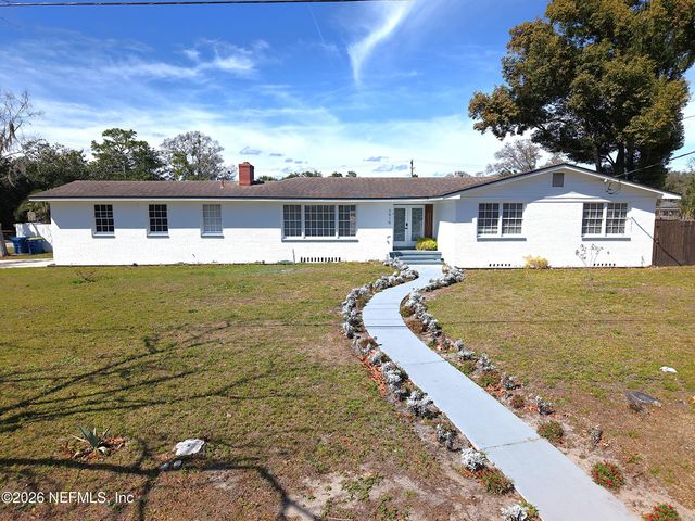 7915 ALDERMAN Road, Jacksonville, FL 32211