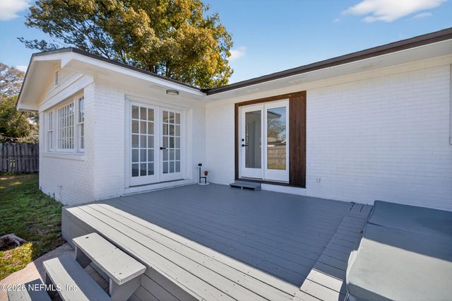 7915 ALDERMAN Road, Jacksonville, FL 32211