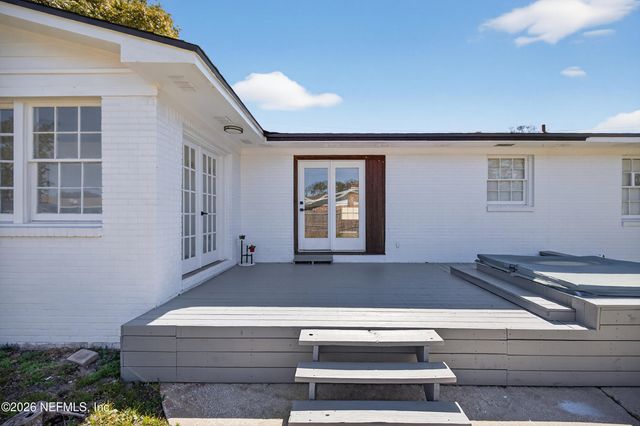 7915 ALDERMAN Road, Jacksonville, FL 32211