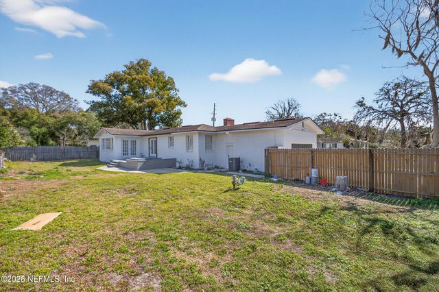 7915 ALDERMAN Road, Jacksonville, FL 32211