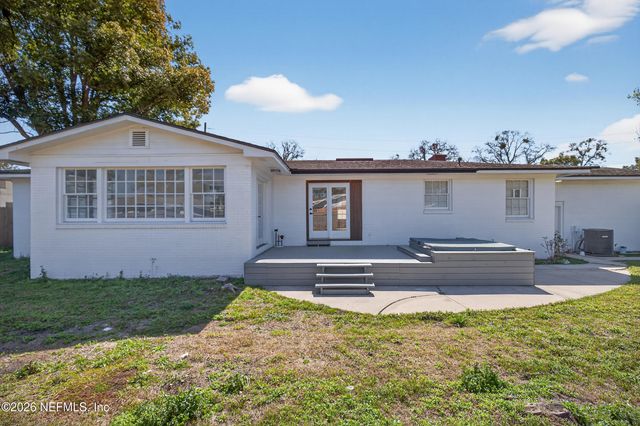 7915 ALDERMAN Road, Jacksonville, FL 32211