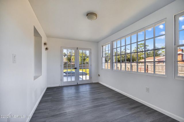 7915 ALDERMAN Road, Jacksonville, FL 32211