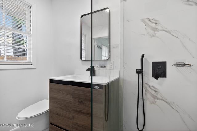 7915 ALDERMAN Road, Jacksonville, FL 32211