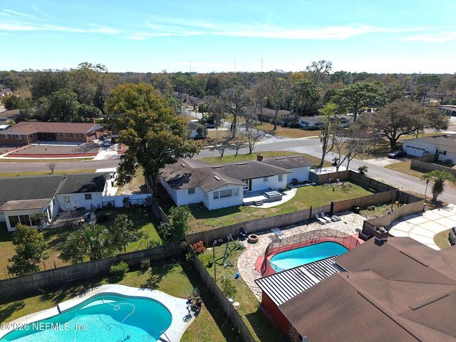 7915 ALDERMAN Road, Jacksonville, FL 32211