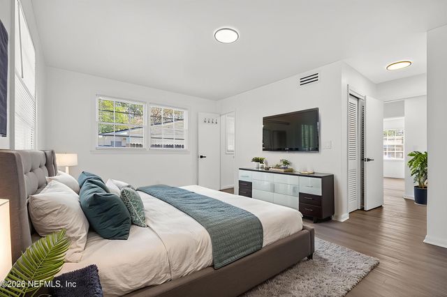 7915 ALDERMAN Road, Jacksonville, FL 32211