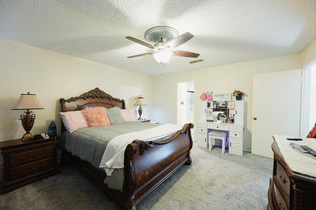 3206 Haynes Dr, Midland, TX 79705