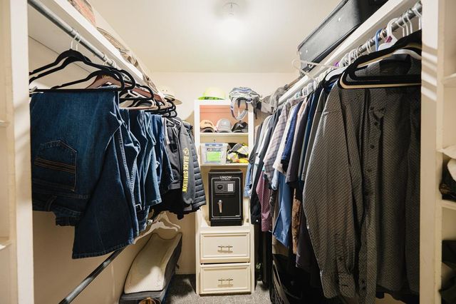 3206 Haynes Dr, Midland, TX 79705