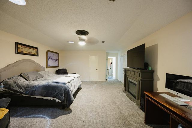 3206 Haynes Dr, Midland, TX 79705