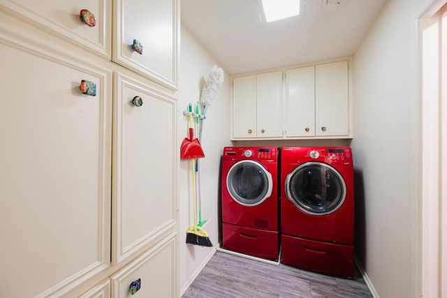 3206 Haynes Dr, Midland, TX 79705