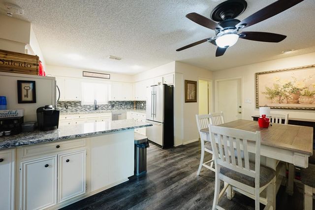 3206 Haynes Dr, Midland, TX 79705