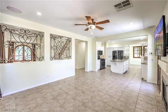 2418 Taragato Avenue, Henderson, NV 89052