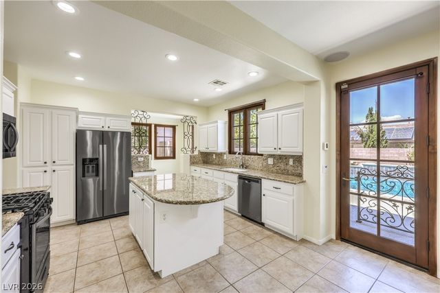 2418 Taragato Avenue, Henderson, NV 89052
