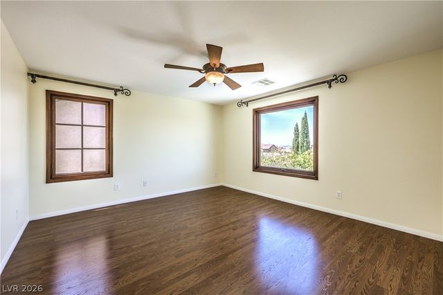 2418 Taragato Avenue, Henderson, NV 89052