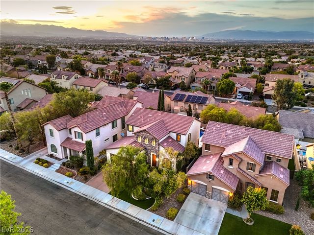 2418 Taragato Avenue, Henderson, NV 89052