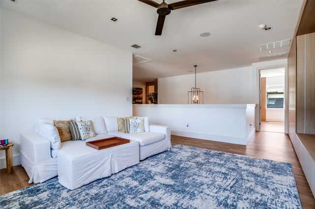 687 Laverton Drive, Frisco, TX 75036