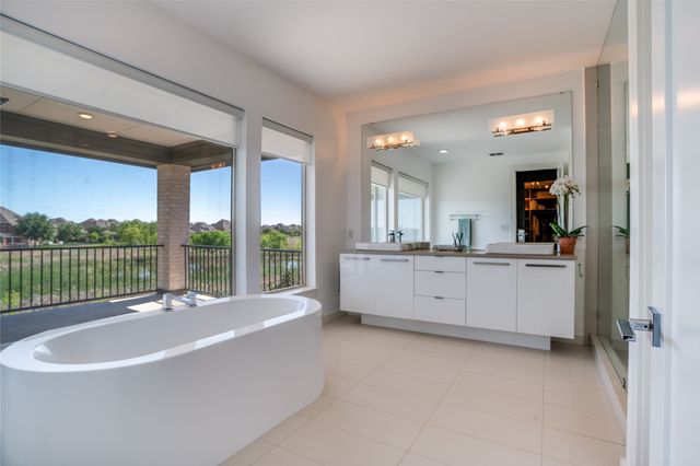 687 Laverton Drive, Frisco, TX 75036