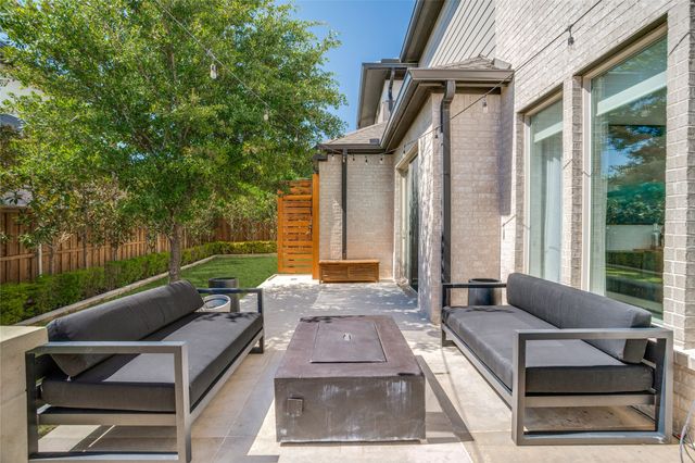 687 Laverton Drive, Frisco, TX 75036