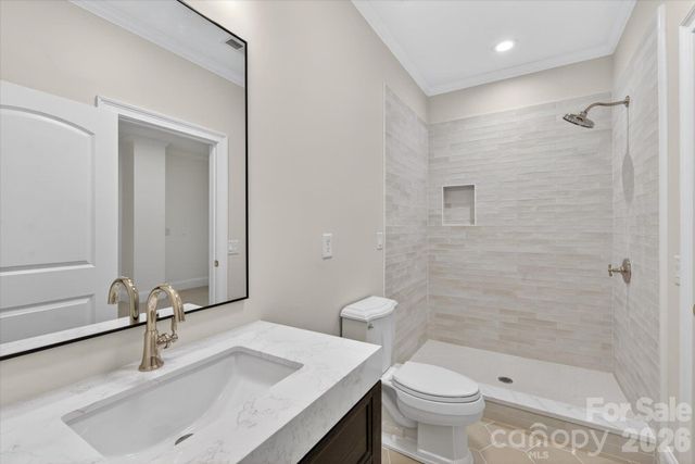 6052 Oxfordshire Road, Waxhaw, NC 28173