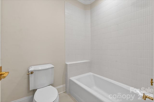 6052 Oxfordshire Road, Waxhaw, NC 28173