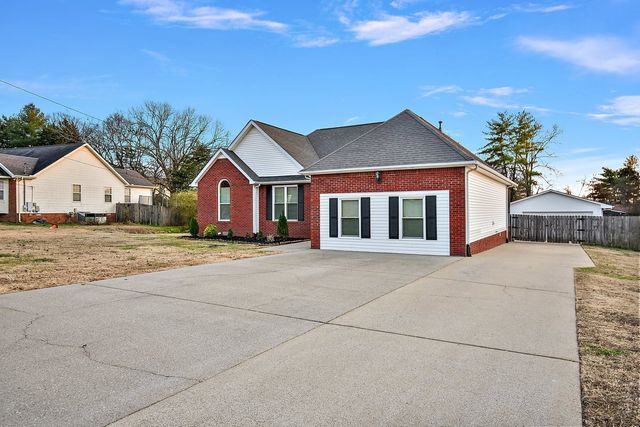 106 Buttonwood Dr, Smyrna, TN 37167