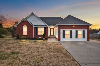 106 Buttonwood Dr, Smyrna, TN 37167