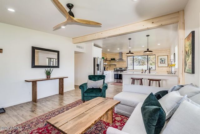 433 E BEATRYCE Street, Tempe, AZ 85288