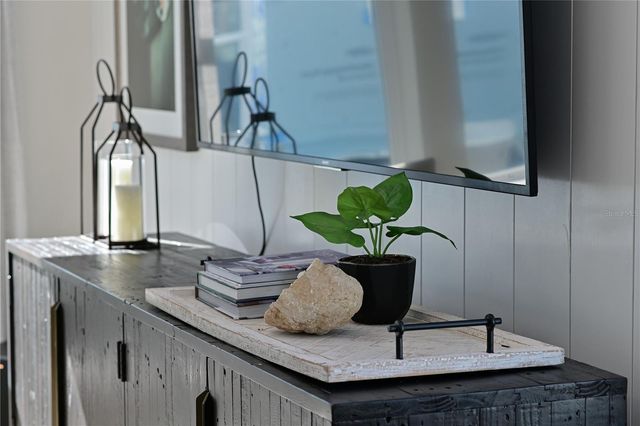 2451 MANGUM COURT, Sarasota, FL 34237