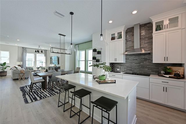 2451 MANGUM COURT, Sarasota, FL 34237