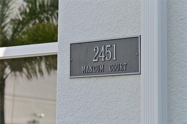 2451 MANGUM COURT, Sarasota, FL 34237