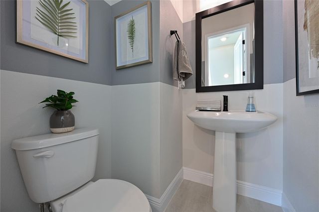 2451 MANGUM COURT, Sarasota, FL 34237