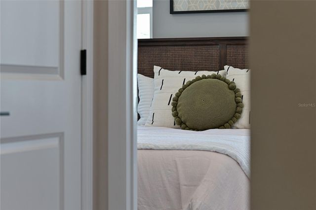 2451 MANGUM COURT, Sarasota, FL 34237