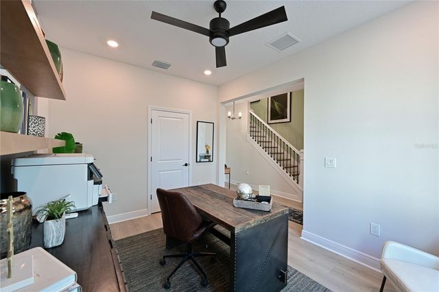 2451 MANGUM COURT, Sarasota, FL 34237